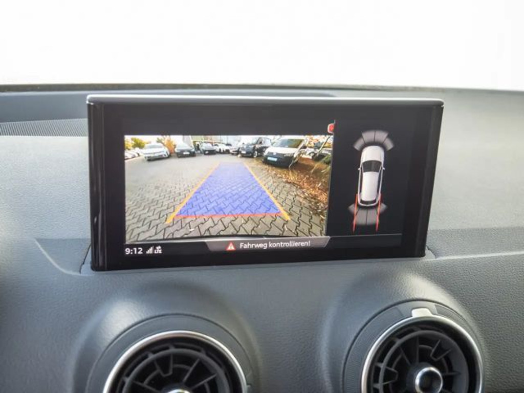 Audi SQ2