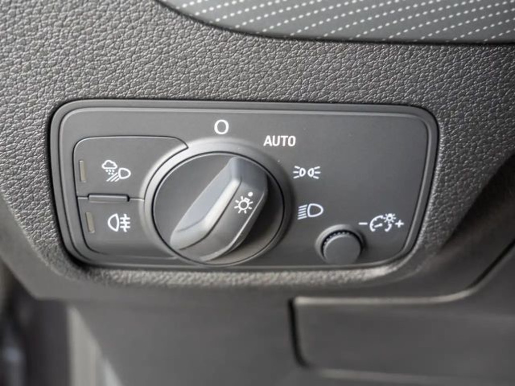 Audi SQ2