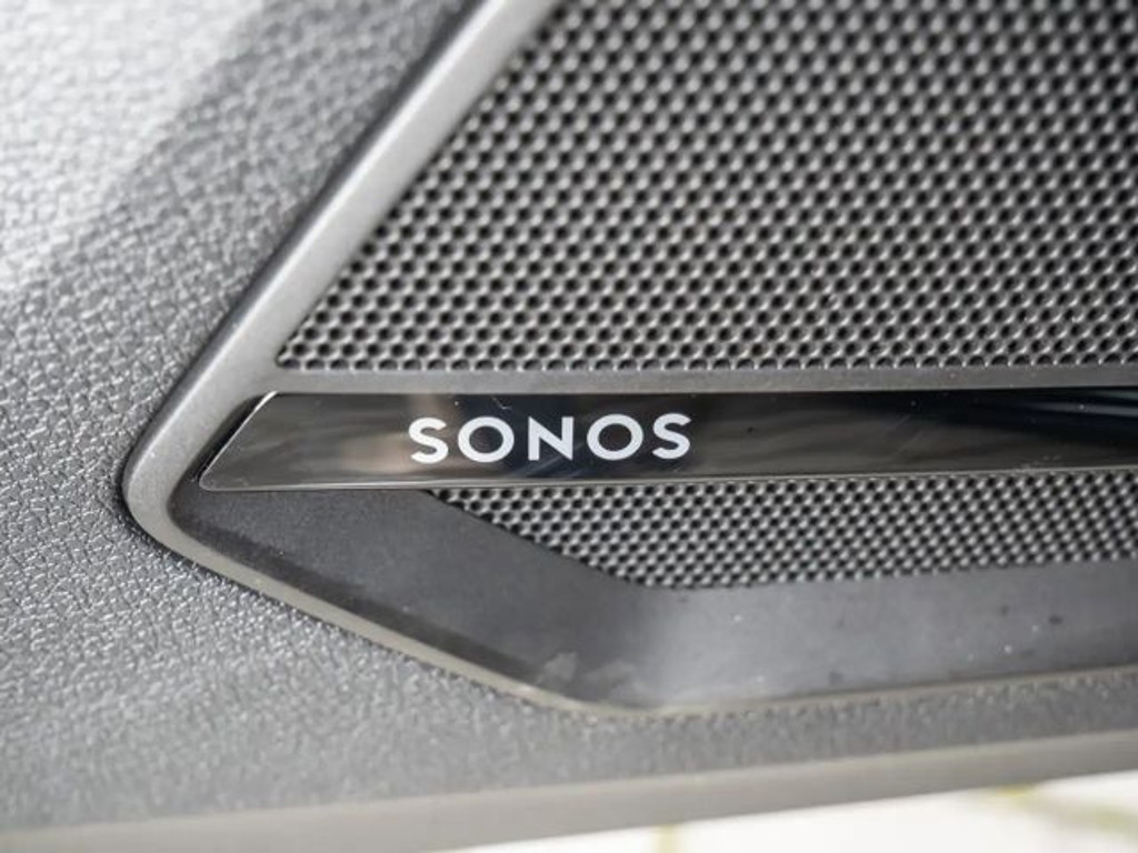 Audi SQ2