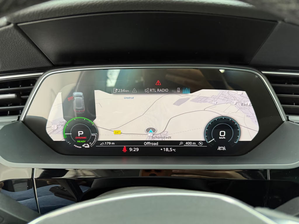 Audi e-tron