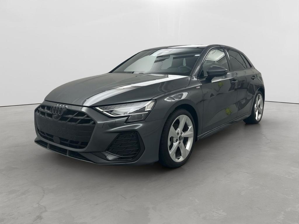 Audi A3 Sportback Sedan S-Line S-Tronic 35 TFSI