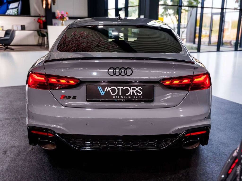 Audi RS5