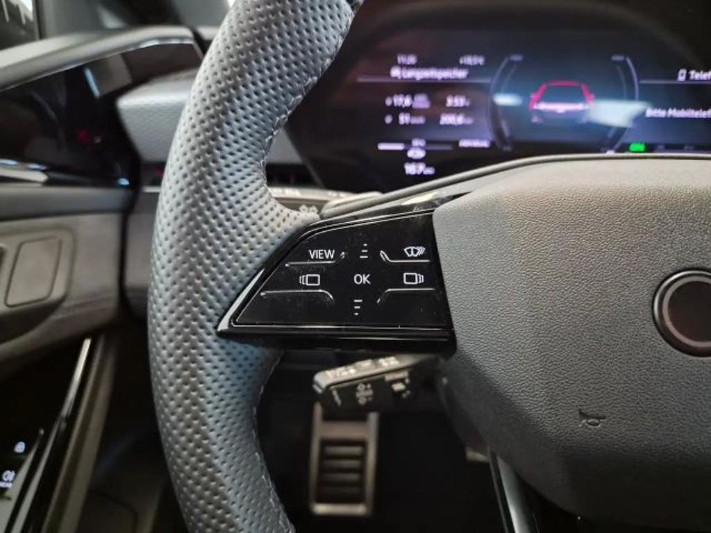 Audi S6 e-tron