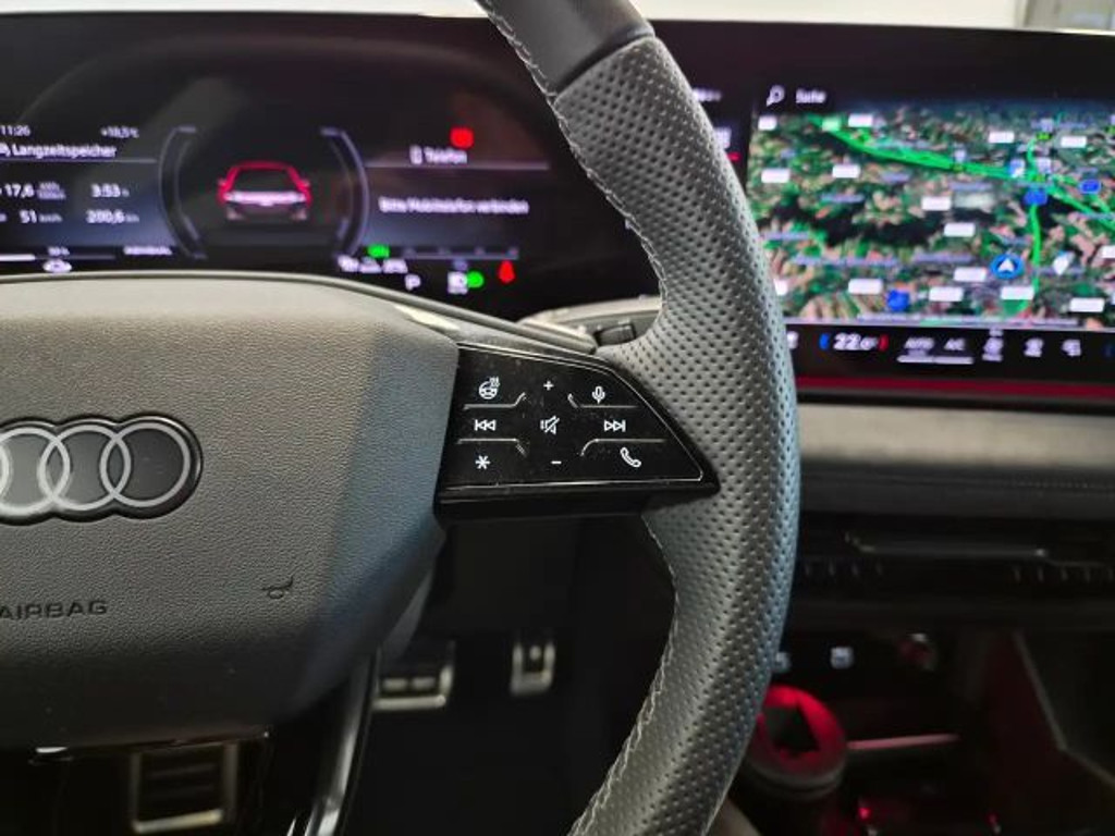 Audi S6 e-tron