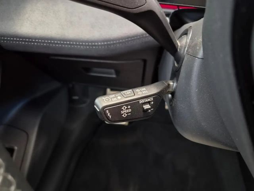 Audi S6 e-tron