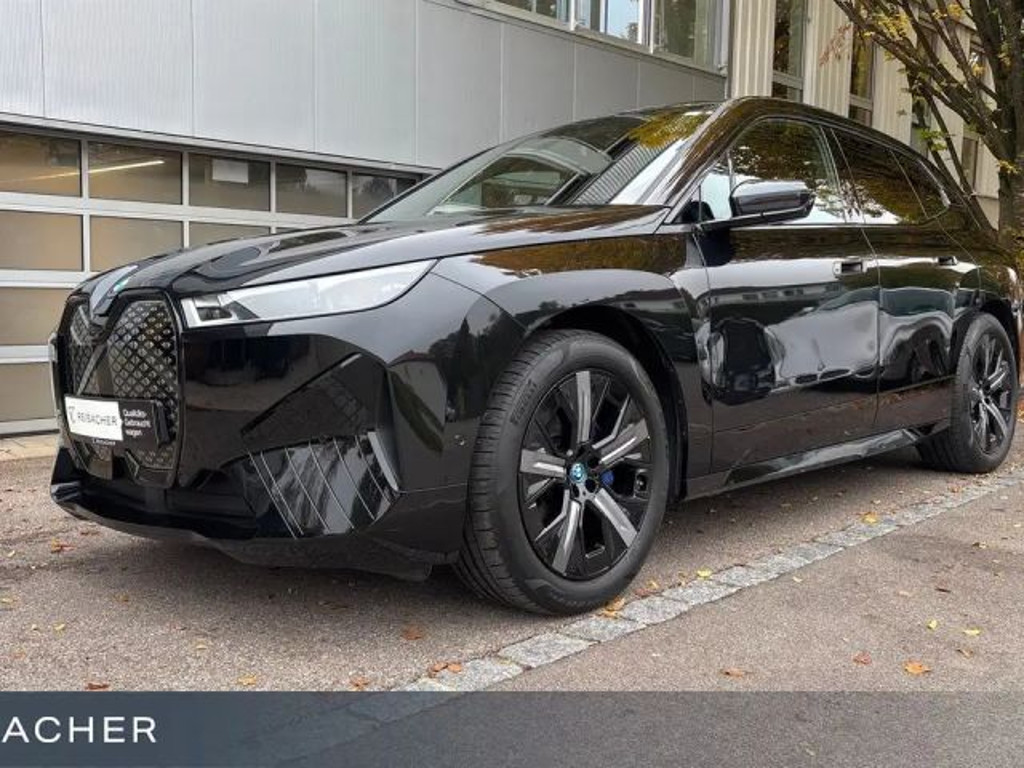 BMW iX xDrive40