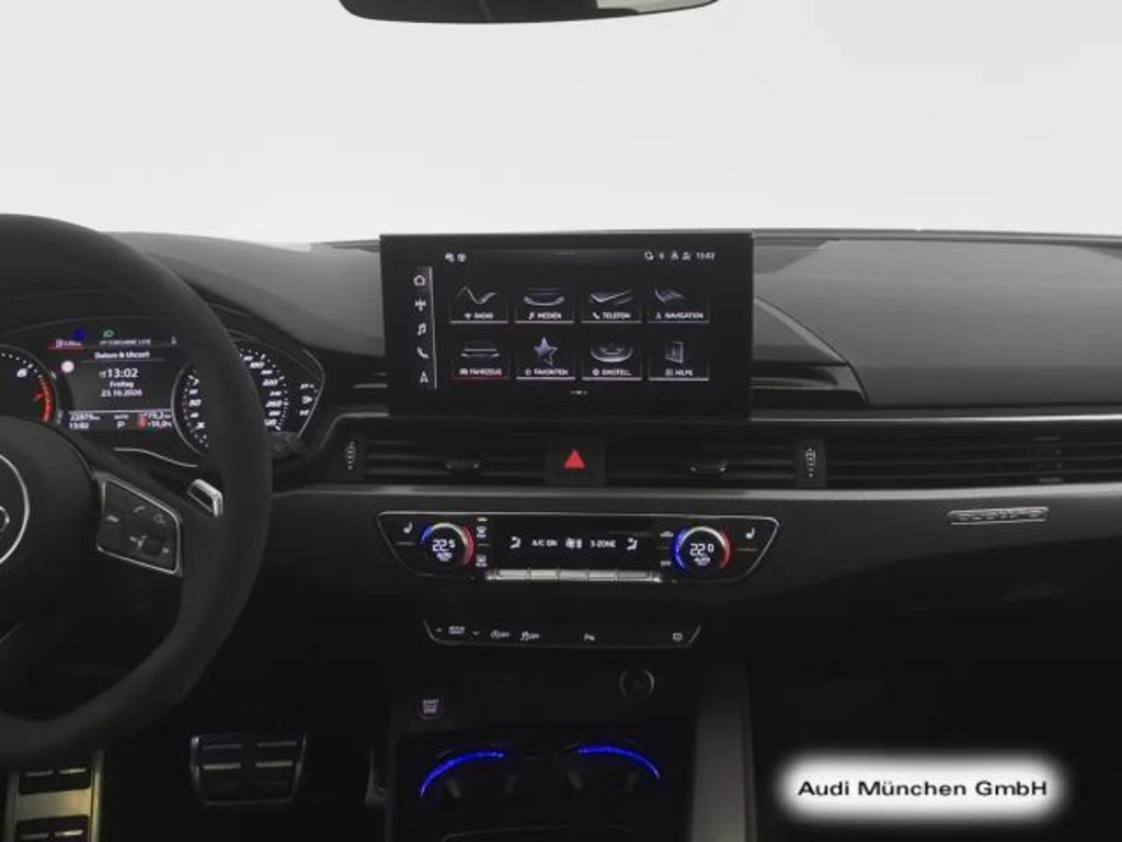 Audi RS4