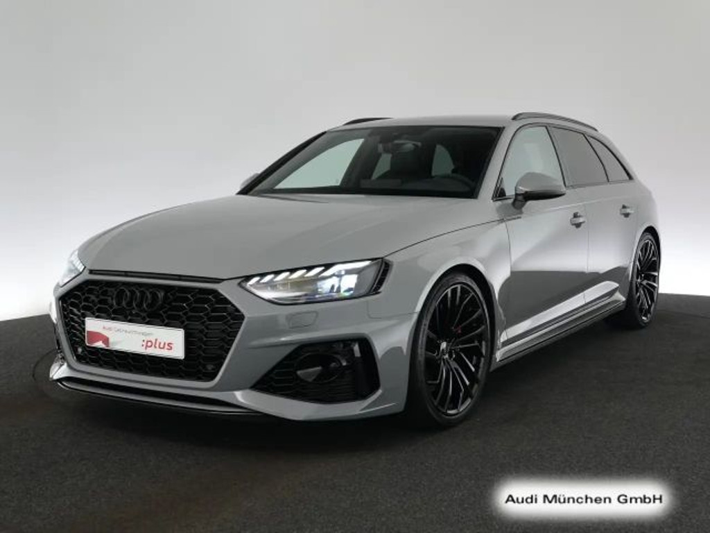Audi RS4