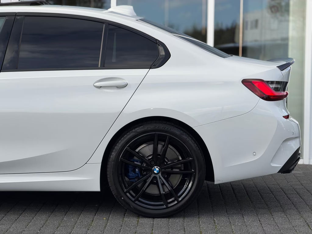 BMW M340