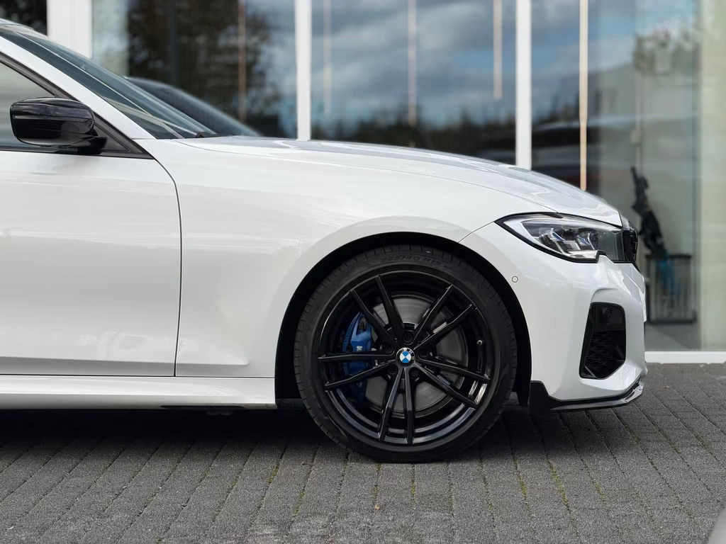BMW M340