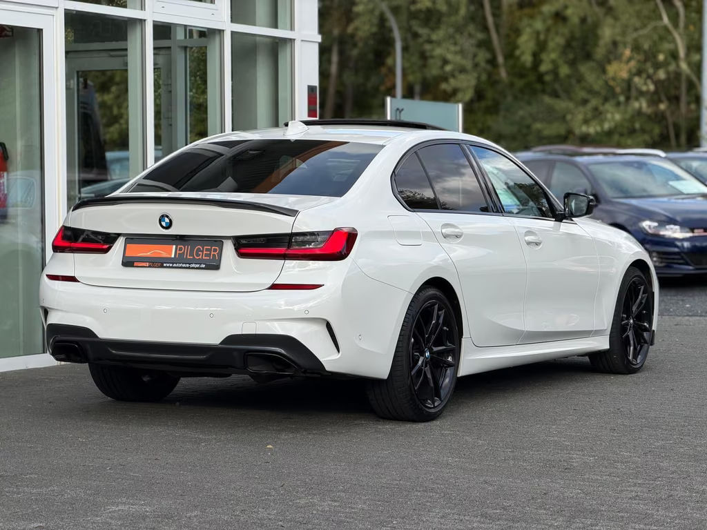 BMW M340