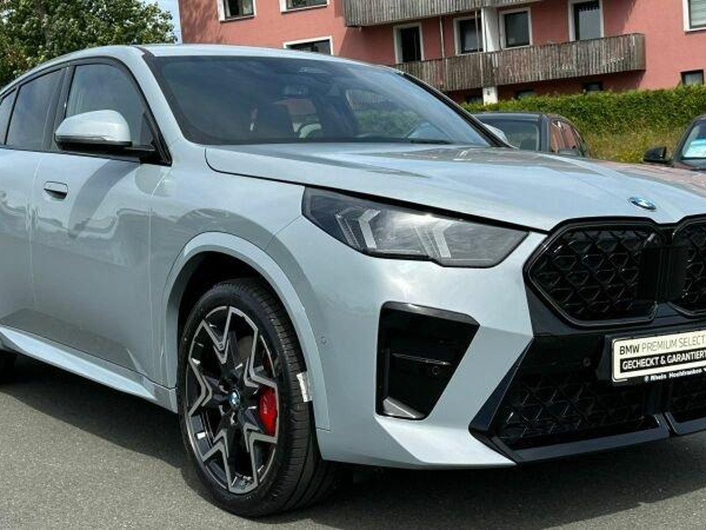 BMW X2