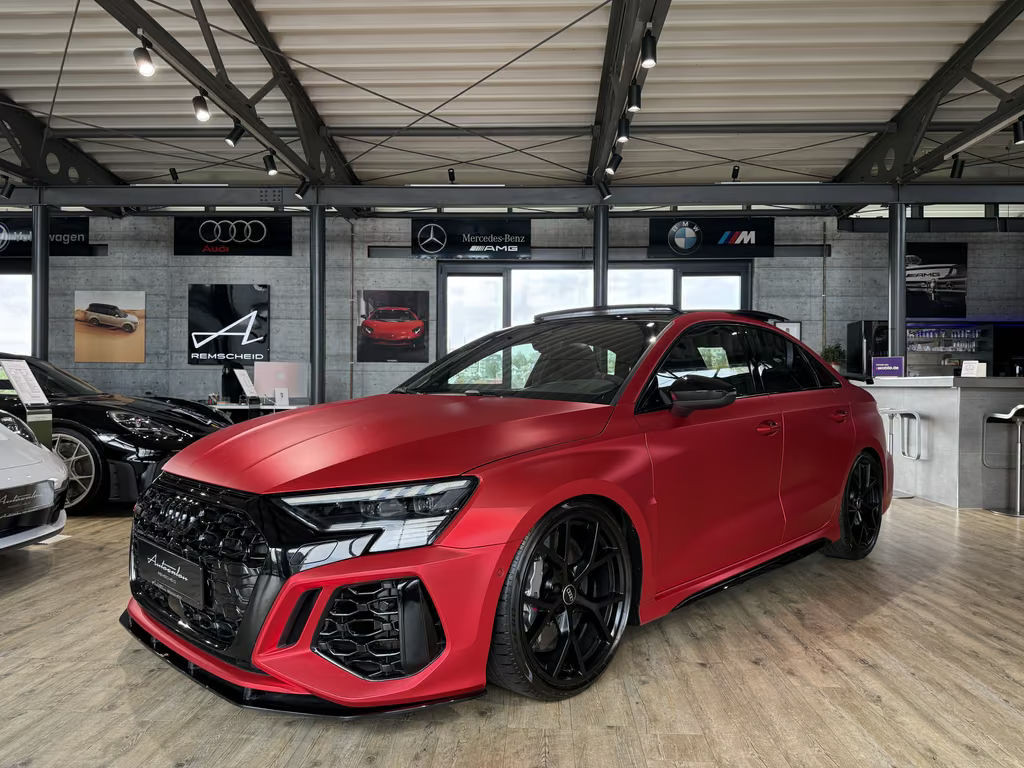 Audi RS3 Sedan Quattro