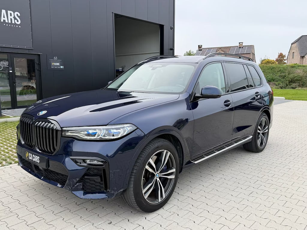 BMW X7