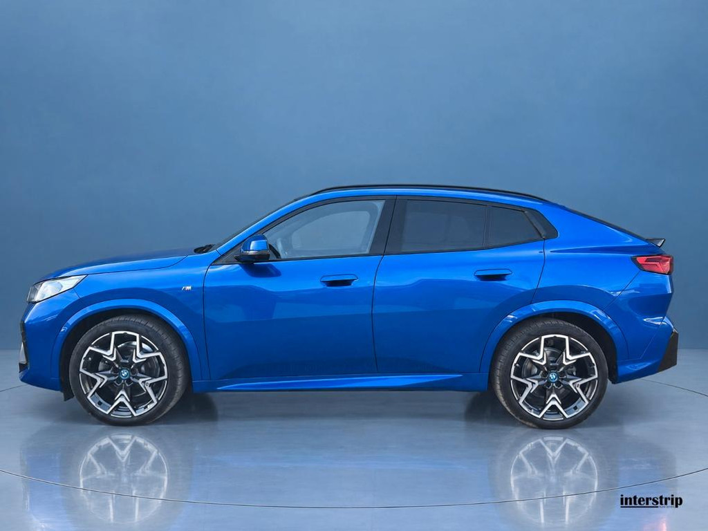 BMW iX2