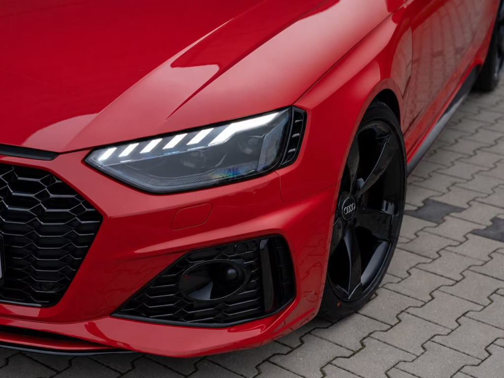 Audi RS4