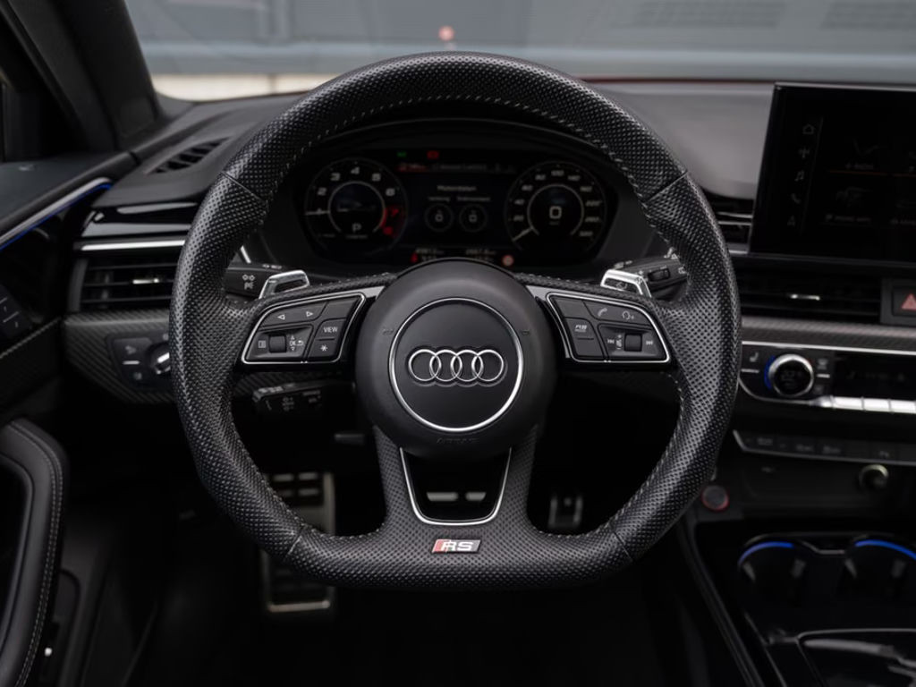 Audi RS4