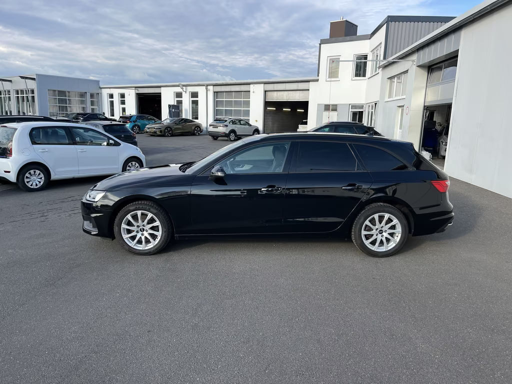 Audi A4 Avant S-Tronic 2.0 TFSI
