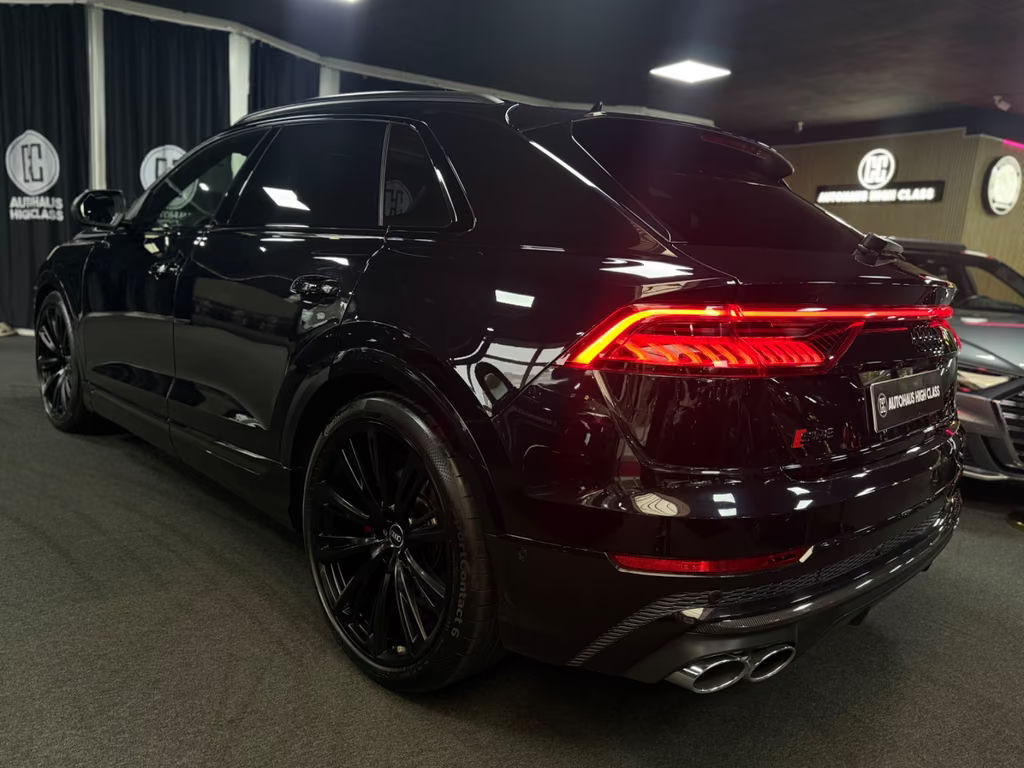 Audi SQ8
