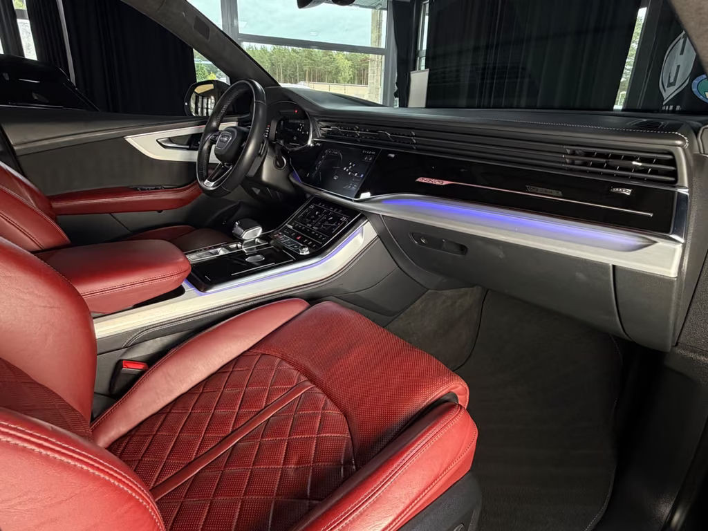 Audi SQ8