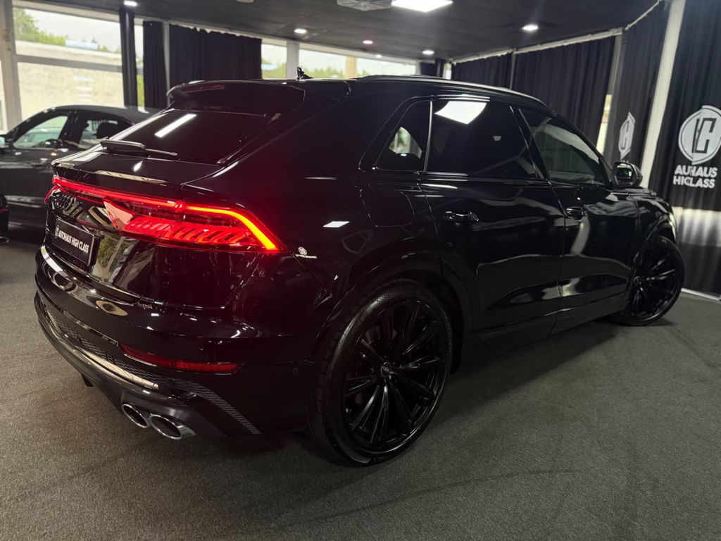 Audi SQ8