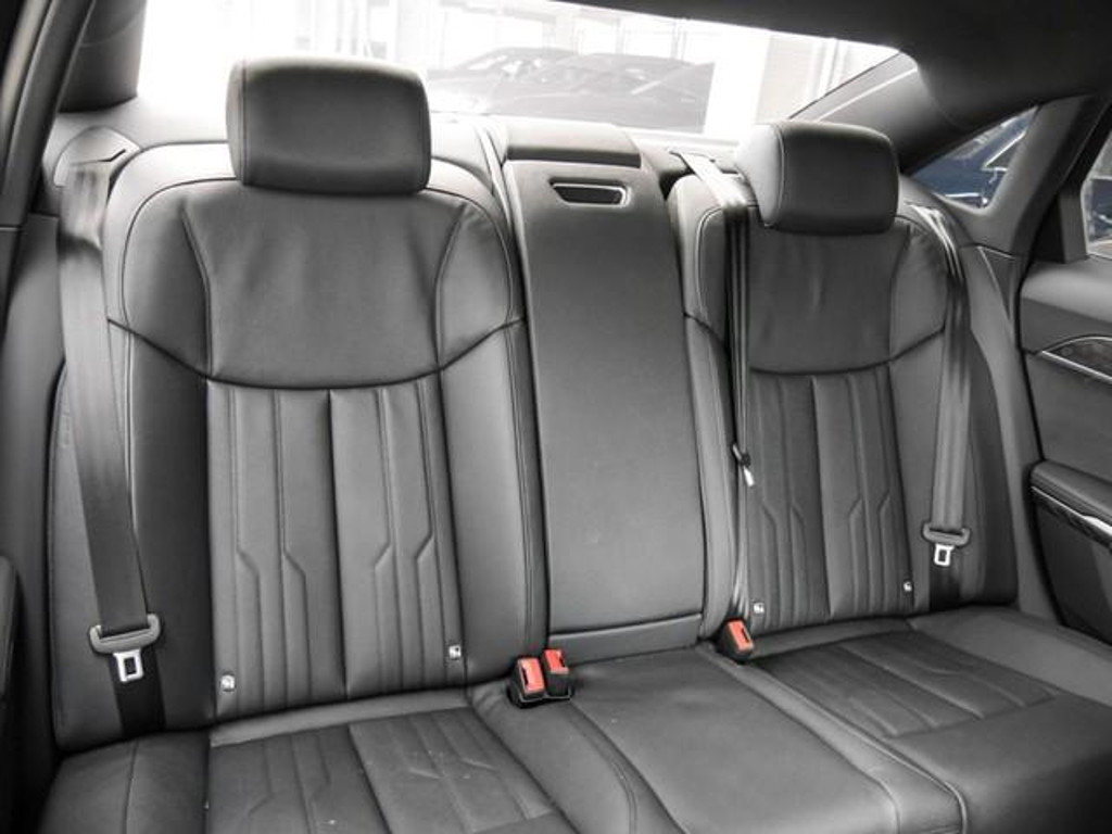Audi A8 Quattro S-Line