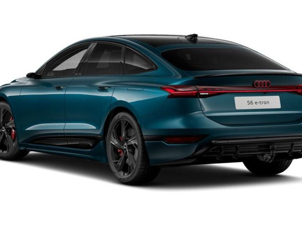 Audi S6 e-tron