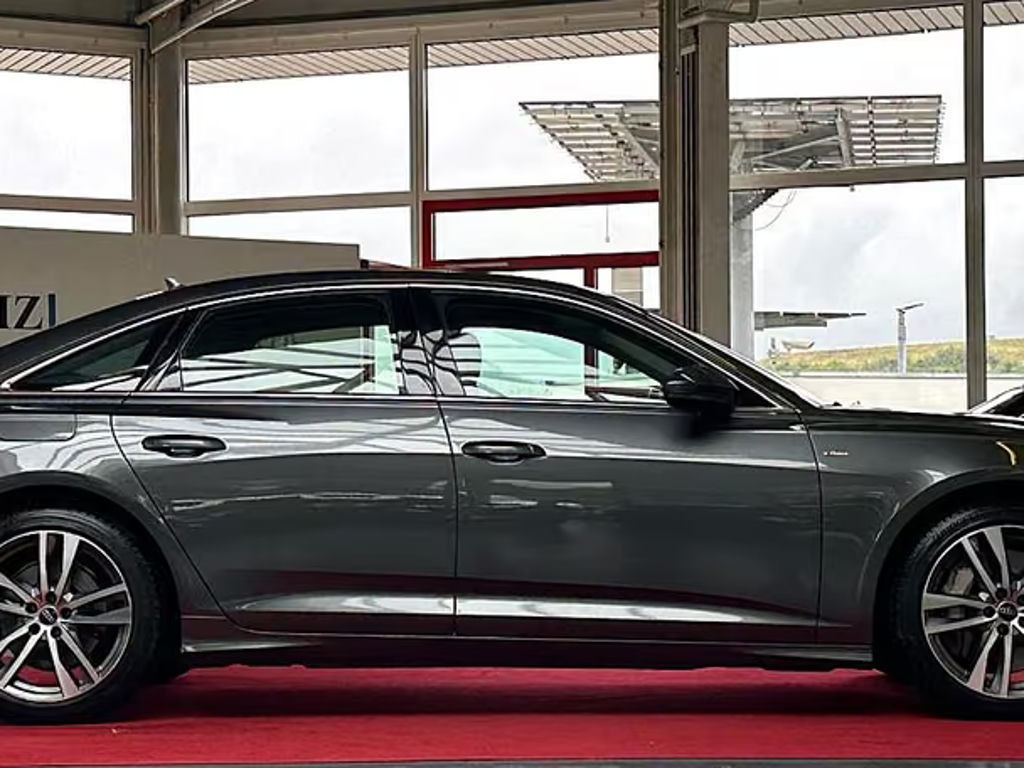 Audi A6 Sedan Quattro S-Line 55 TFSI