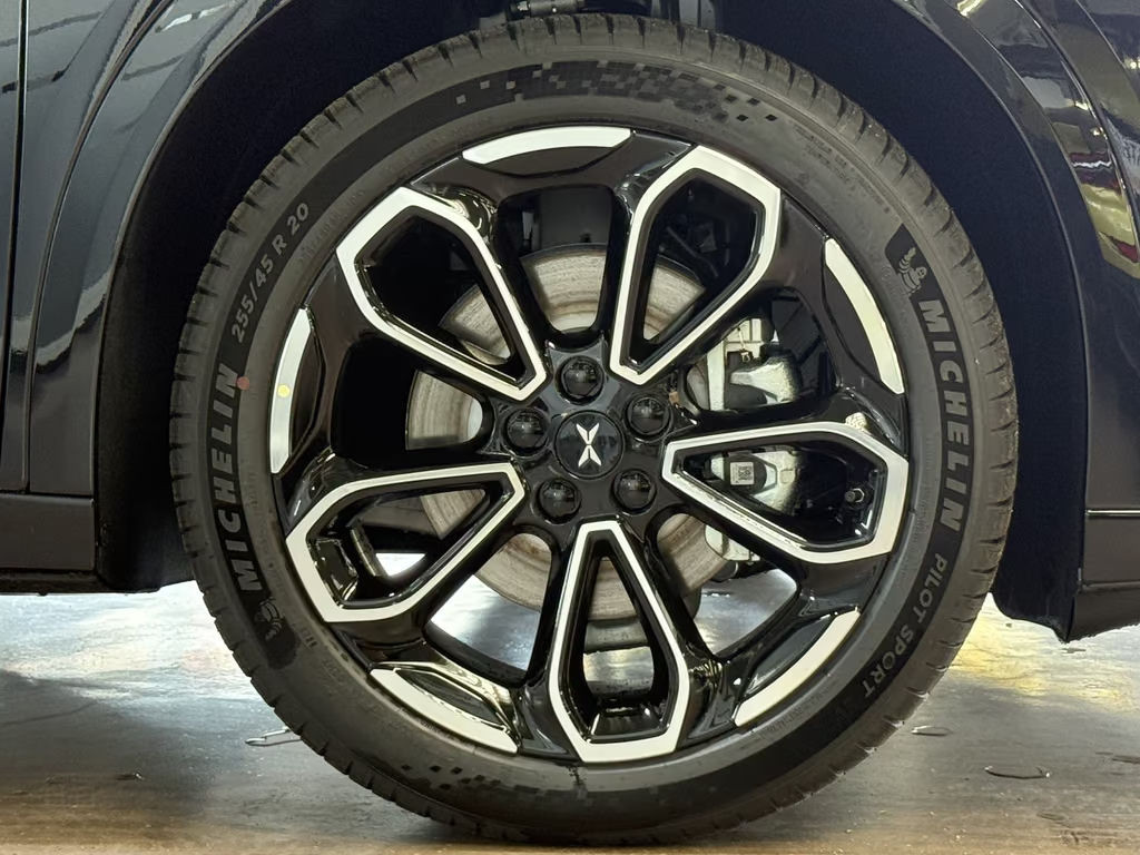 Xpeng G6