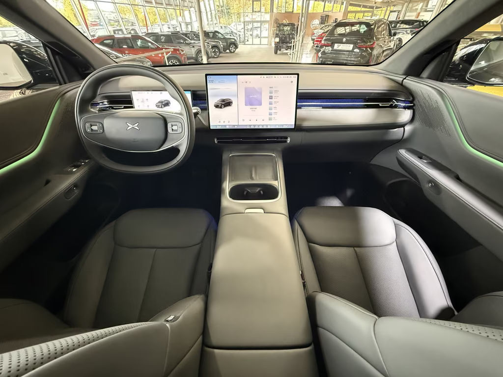 Xpeng G6