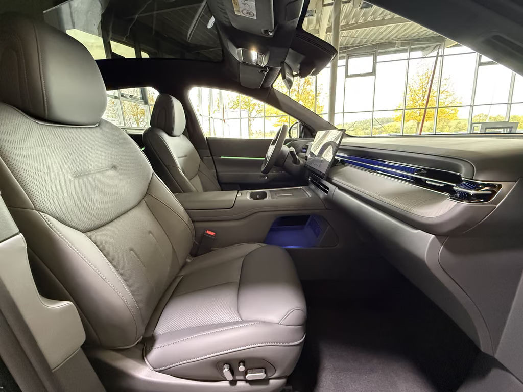 Xpeng G6