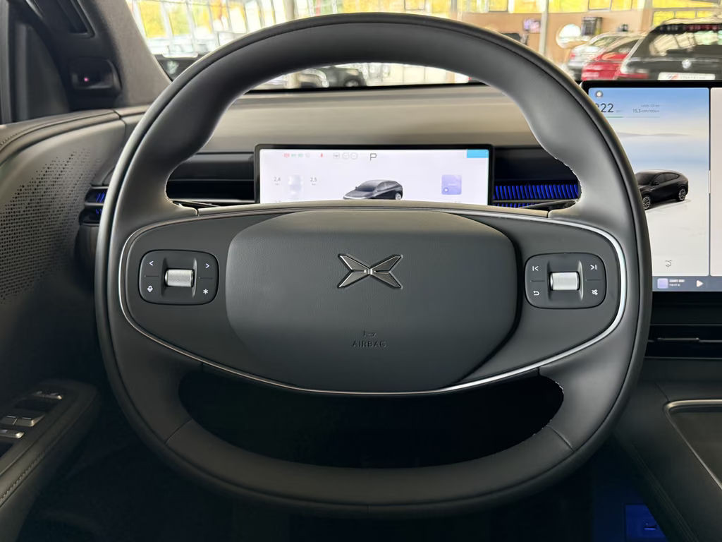 Xpeng G6