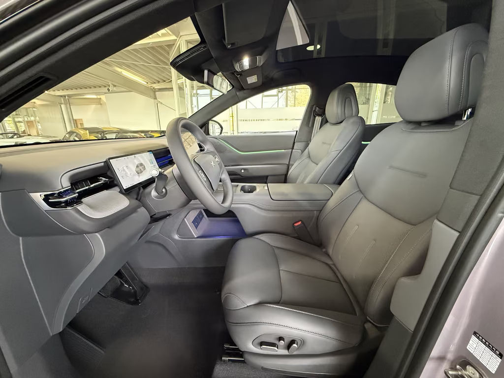 Xpeng G6