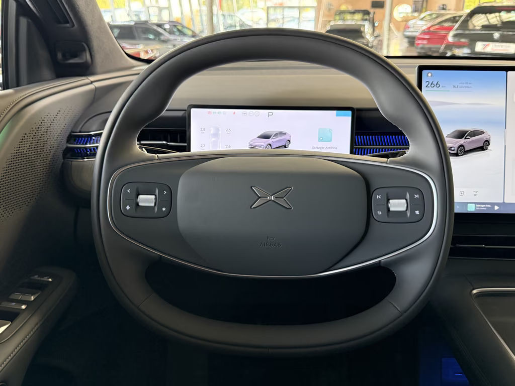 Xpeng G6