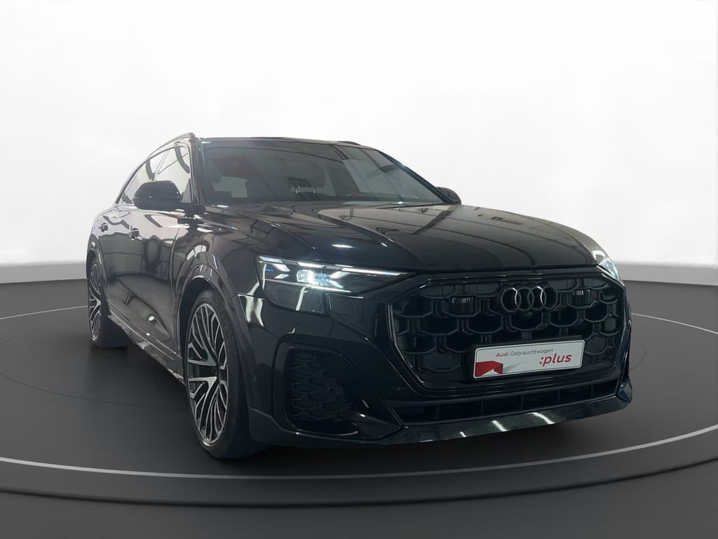 Audi SQ8