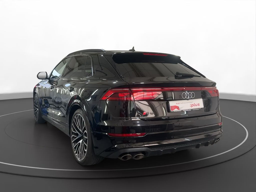 Audi SQ8