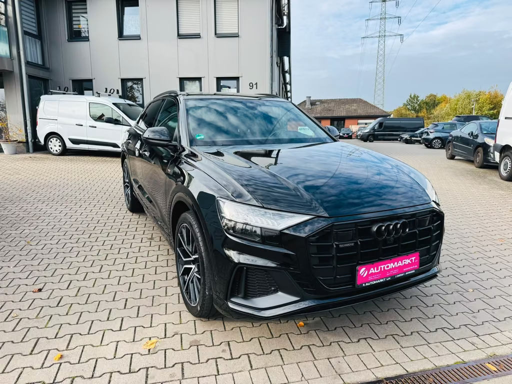 Audi Q8