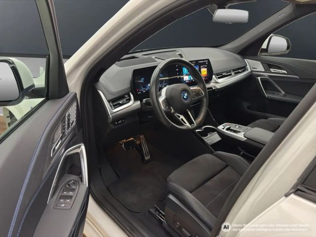 BMW iX1
