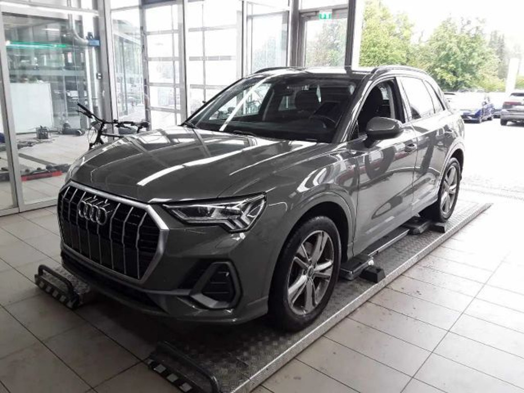 Audi Q3 Quattro S-Line 40 TDI