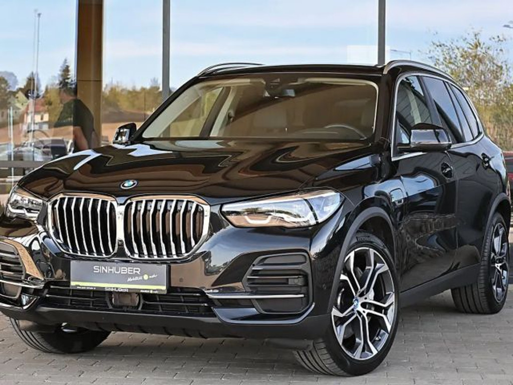 BMW X5 xDrive45e