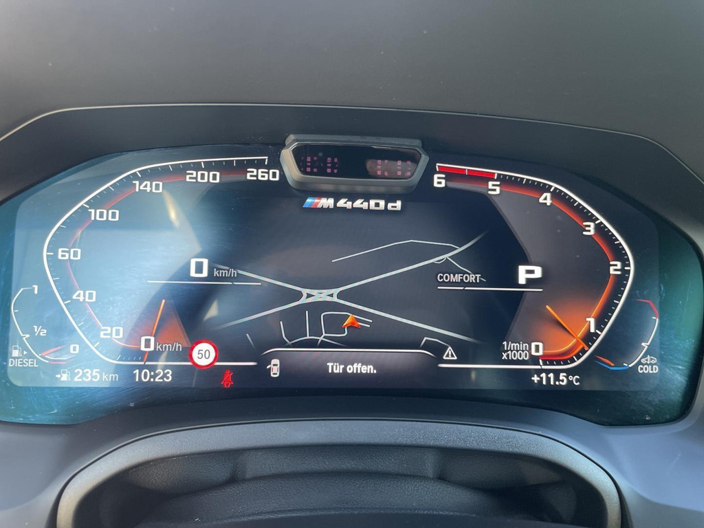BMW M440