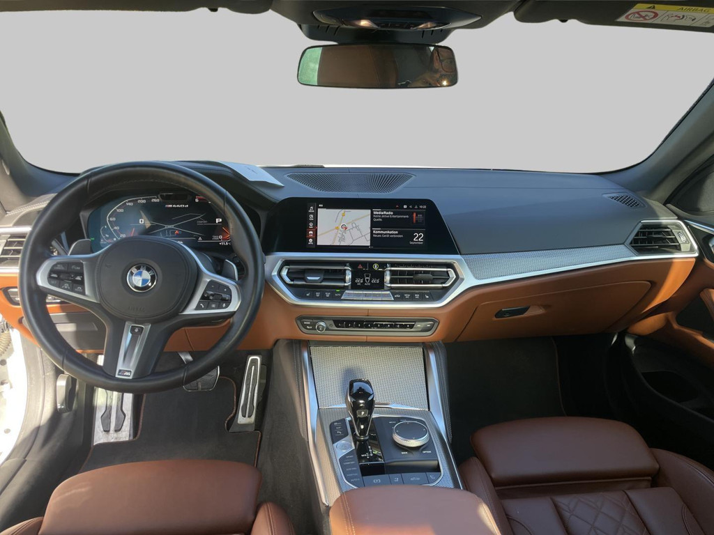 BMW M440