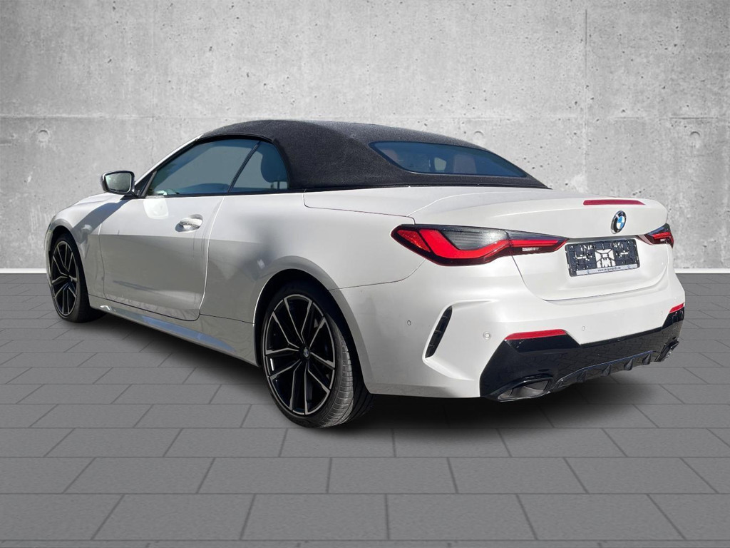 BMW M440