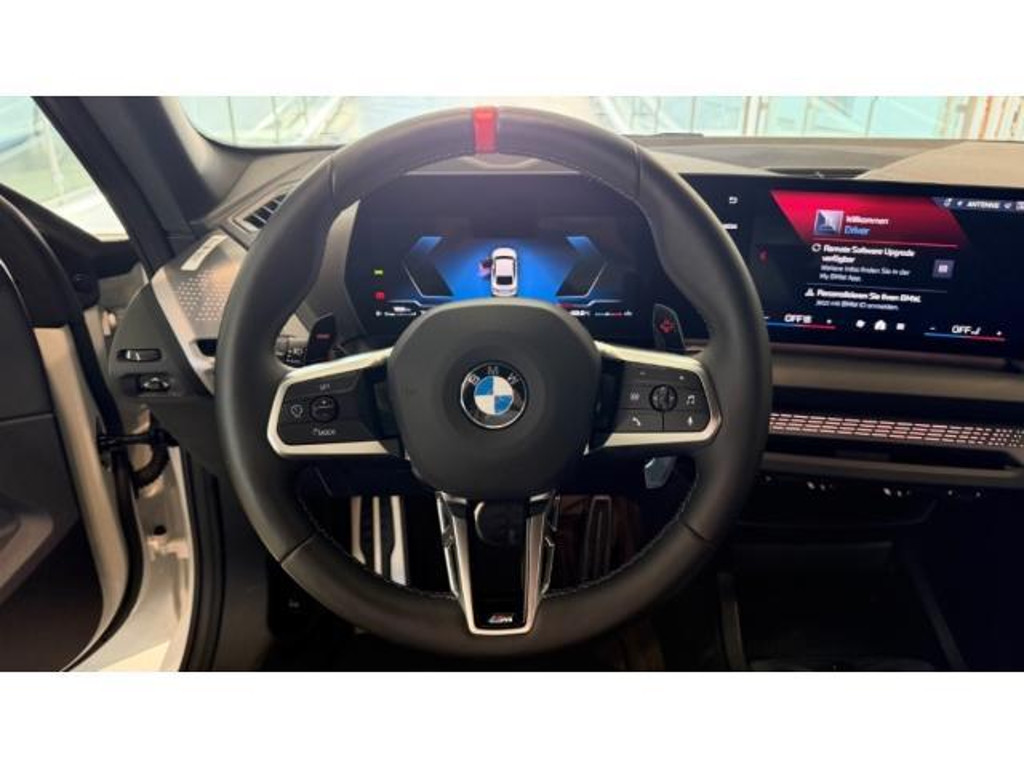 BMW M235