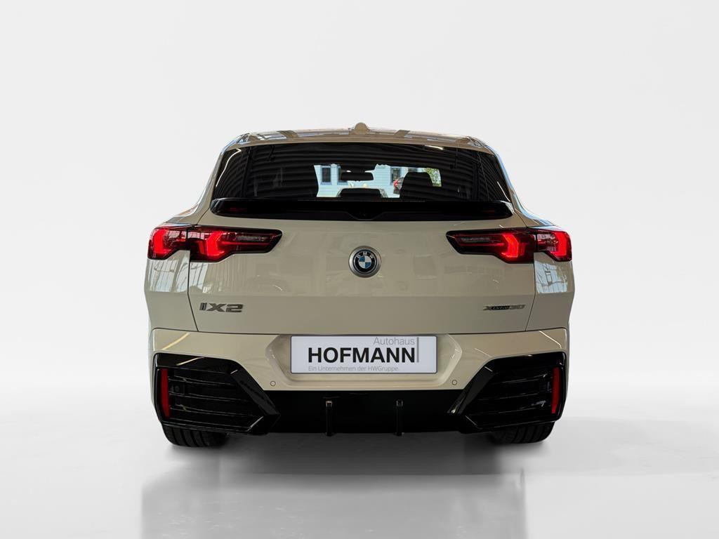 BMW iX2