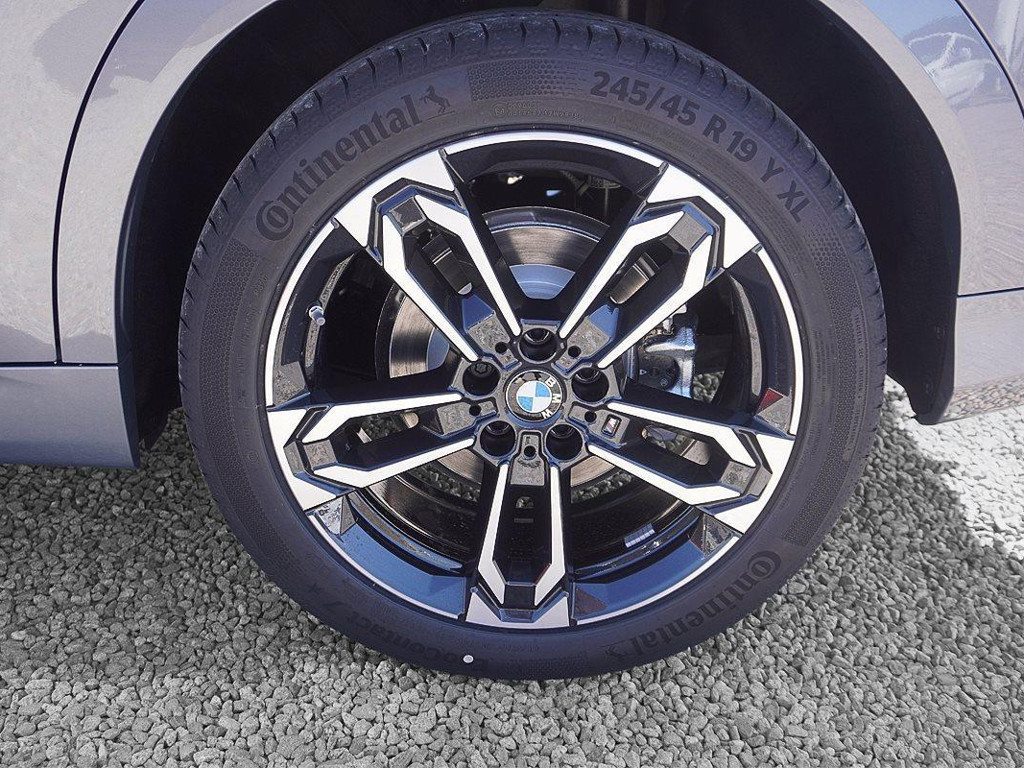 BMW iX2