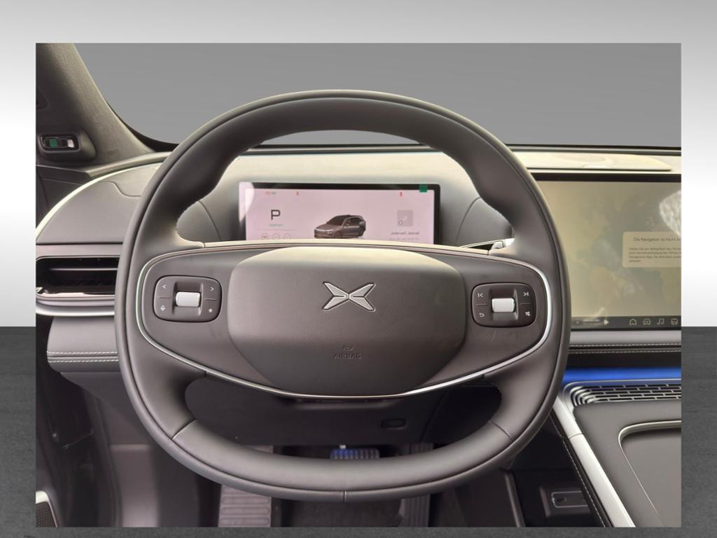 Xpeng G9