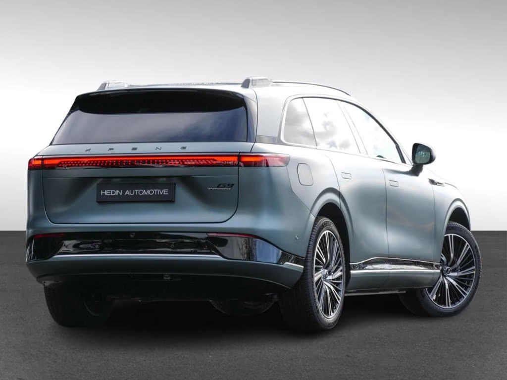 Xpeng G9