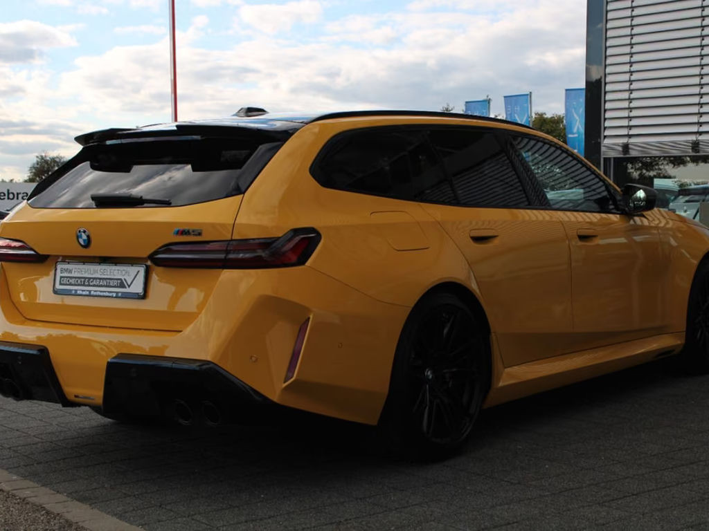 BMW M5