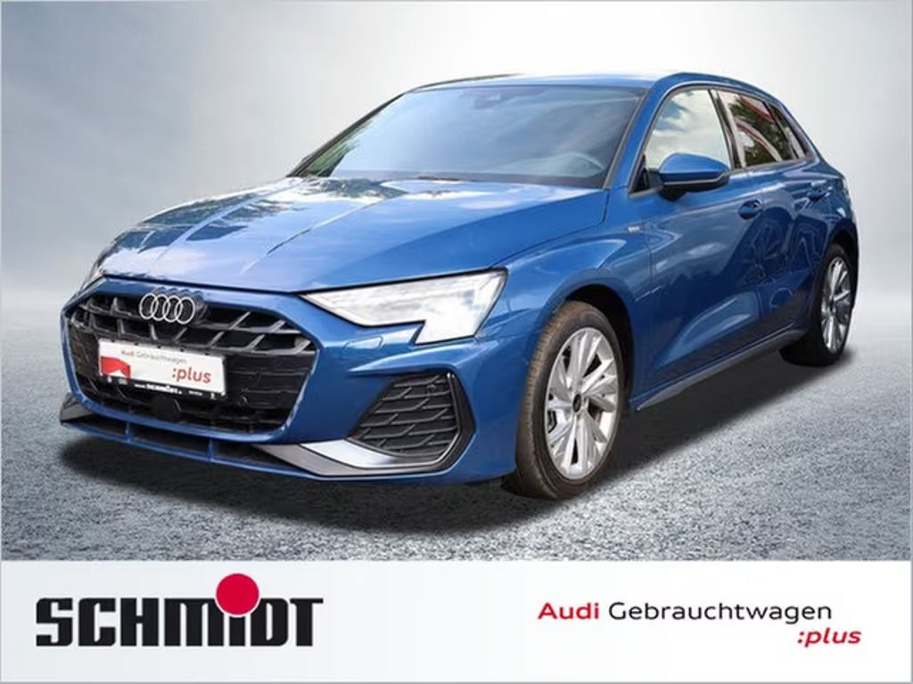 Audi A3 Sportback Sedan S-Line 35 TFSI